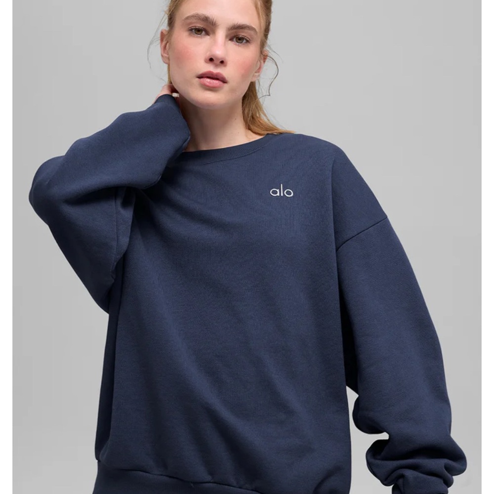 Accolade Crew Neck Pullover Navy